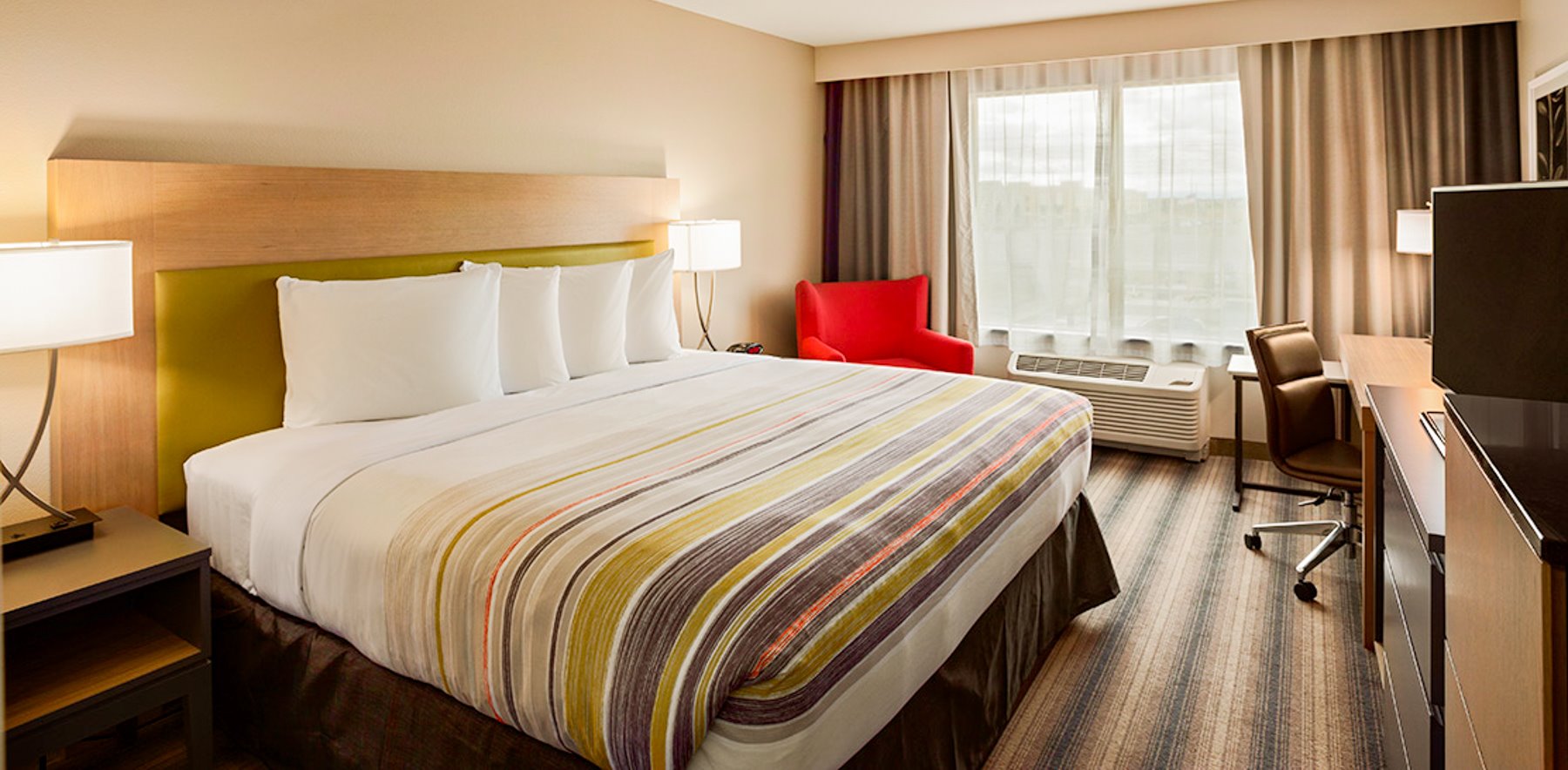 Country Inn & Suites, Asheville River Arts District